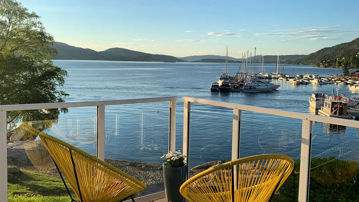 BB6D0A6E-5D72-41E8-9672-30E205625464